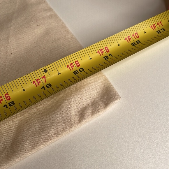 Tory Burch Large Drawstring Dust Bag - Picture 4 of 5